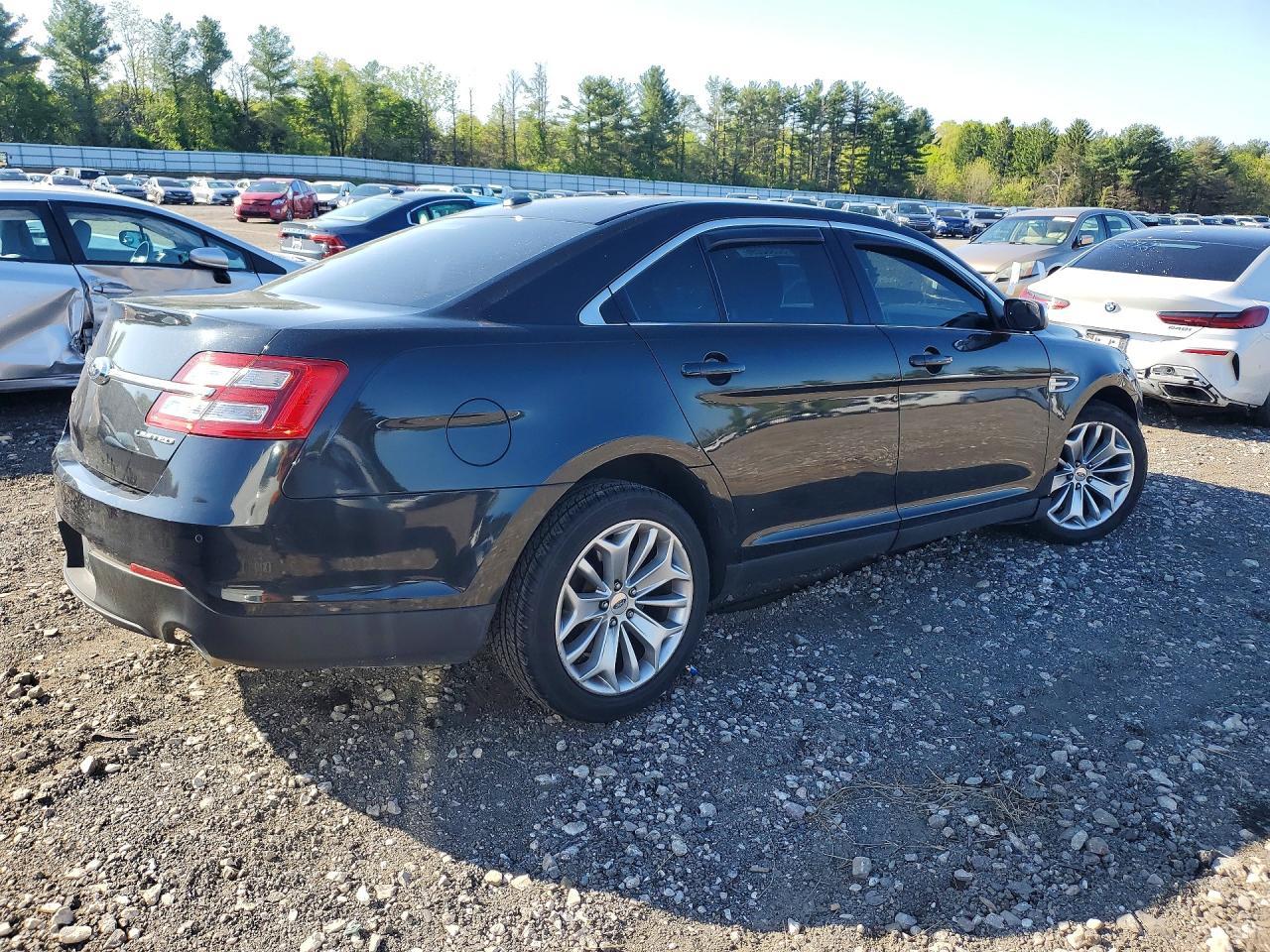 2015 Ford Taurus Limited - Фото 3