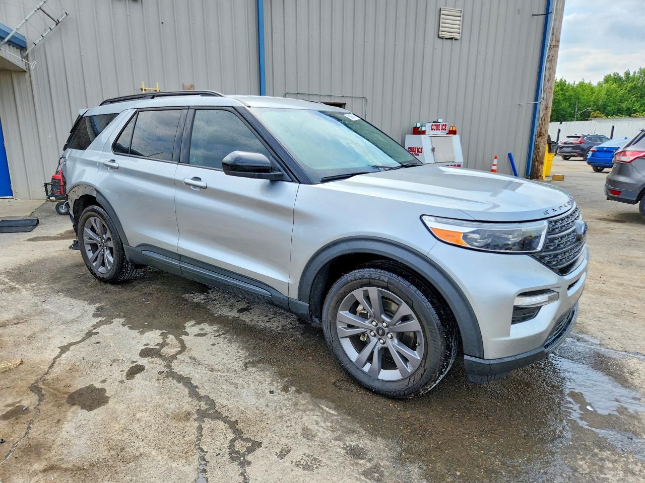 2023 Ford Explorer Xlt - Фото 4