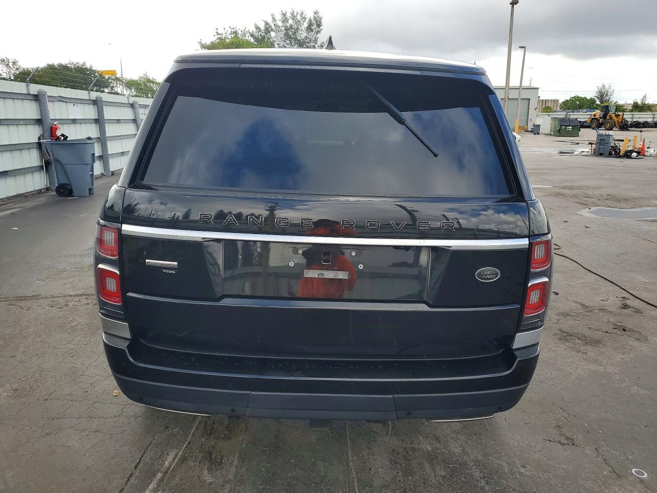 2020 Land Rover Range Rover Autobiography - Image 6