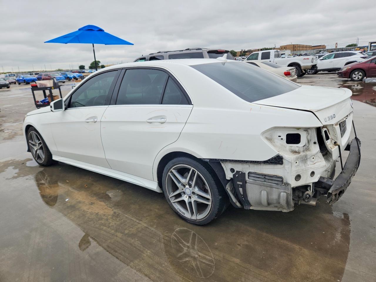 2014 Mercedes-Benz E 350 - Image 2