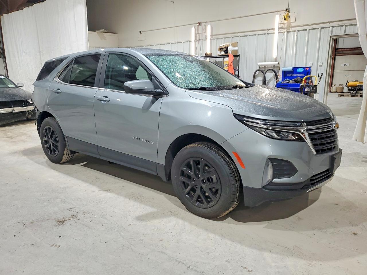 2023 Chevrolet Equinox Lt - Image 4