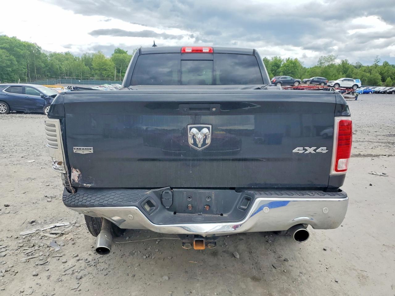 2016 Ram 1500 Laramie - Фото 6