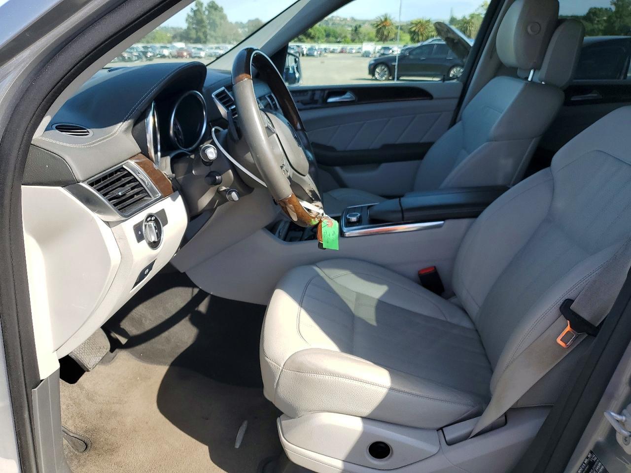 2015 Mercedes-Benz Gl 450 4Matic - Image 7