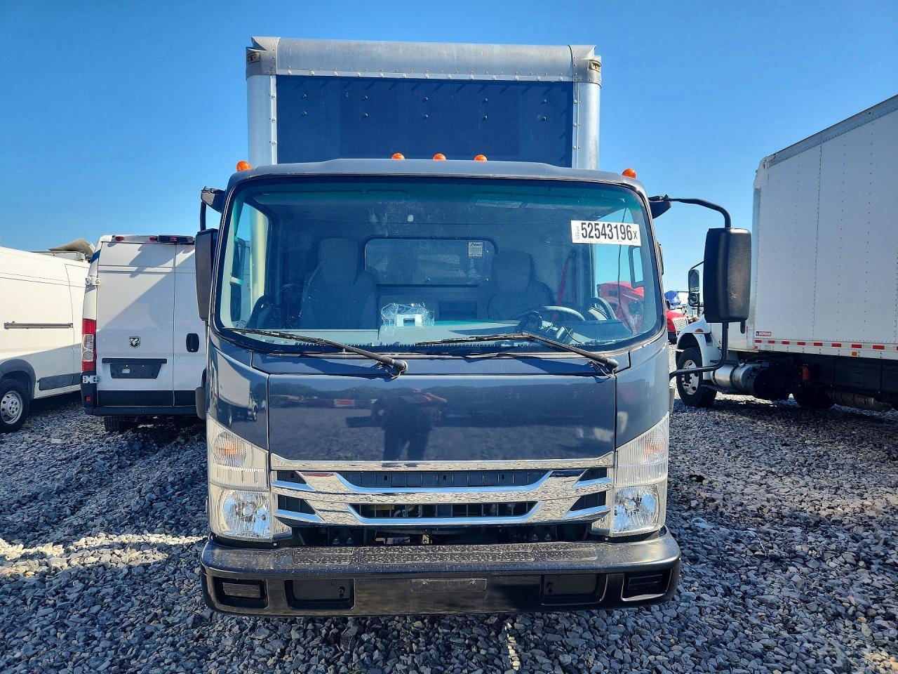2020 Isuzu Nrr Box Truck - Фото 5