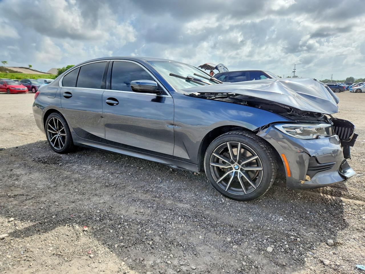 2019 BMW 330I - Image 4