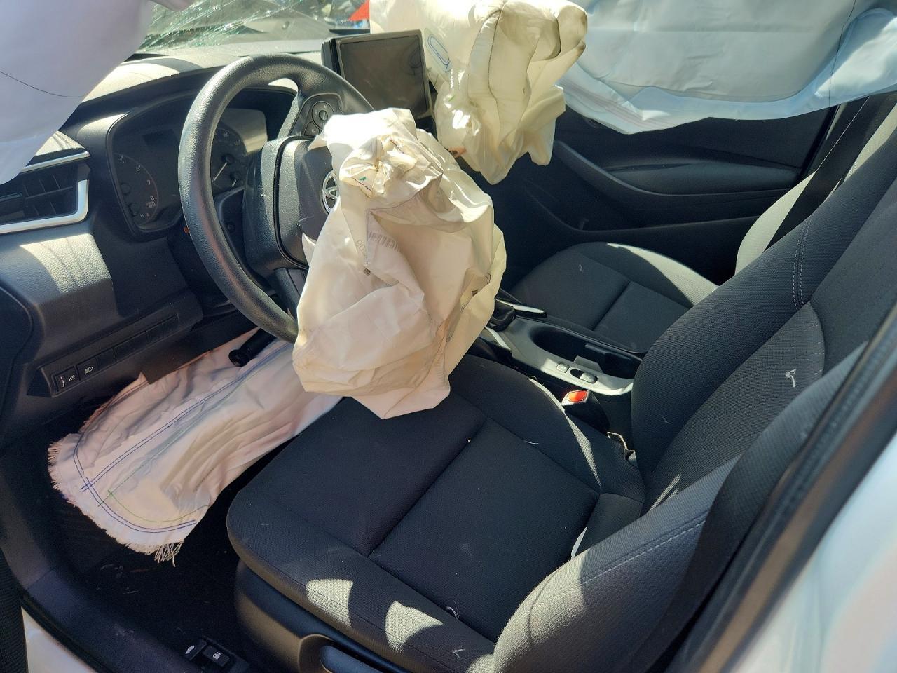 2024 Toyota Corolla Le - Image 7
