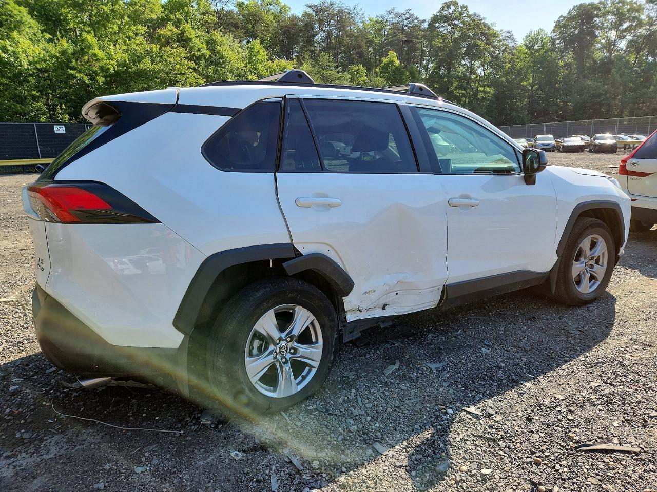 2025 Toyota Rav4 Le - Фото 3