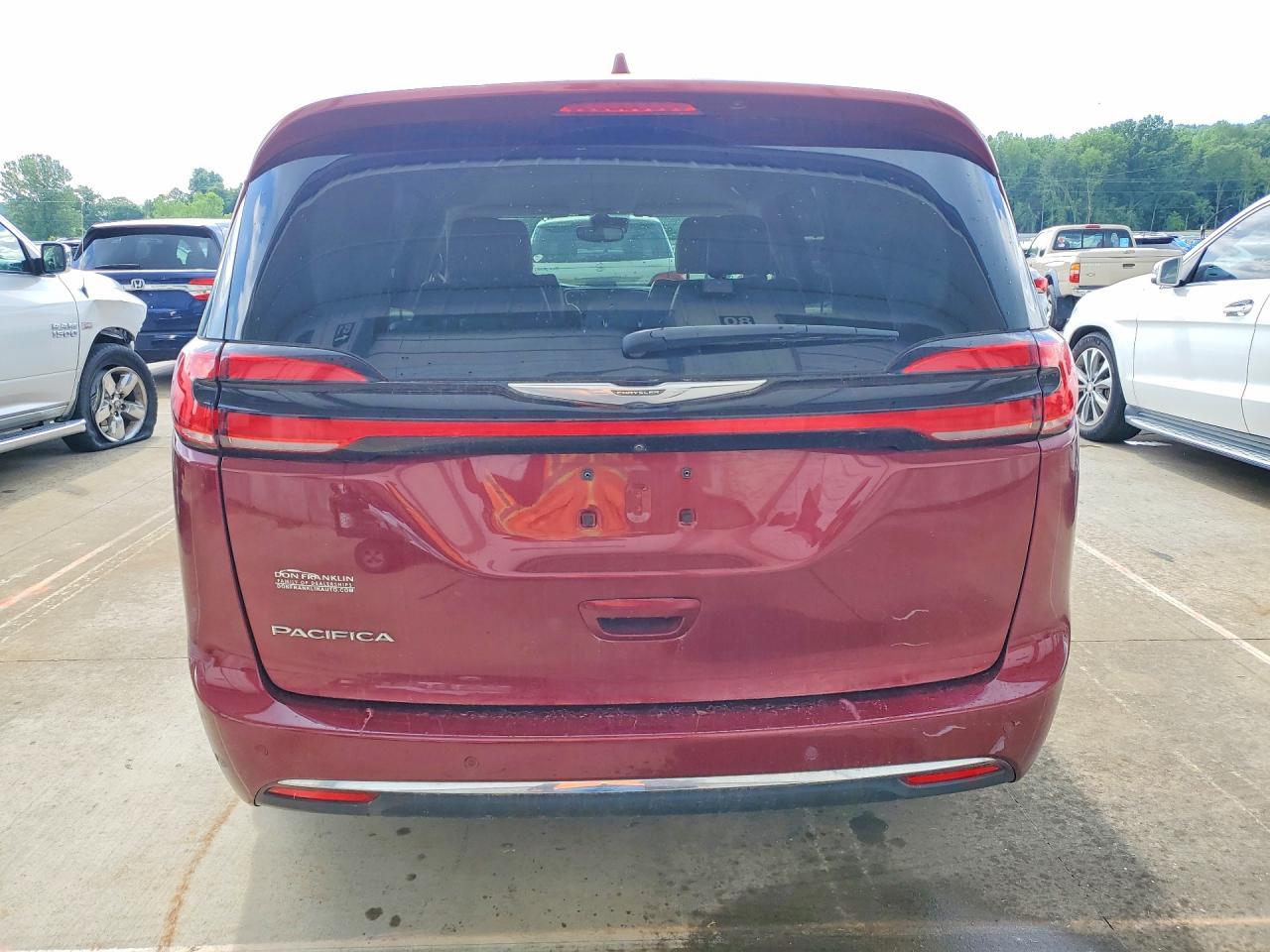 2021 Chrysler Pacifica Touring L - Фото 6