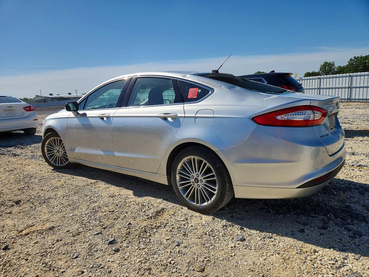 2014 Ford Fusion Se - Image 2