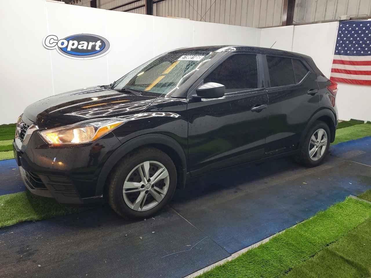 2020 Nissan Kicks S