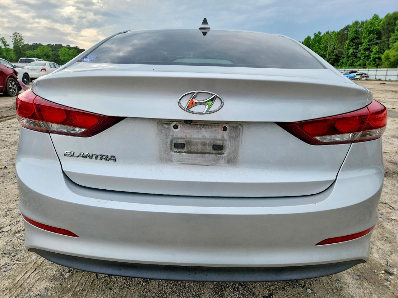 2018 Hyundai Elantra Value Edition - Фото 6