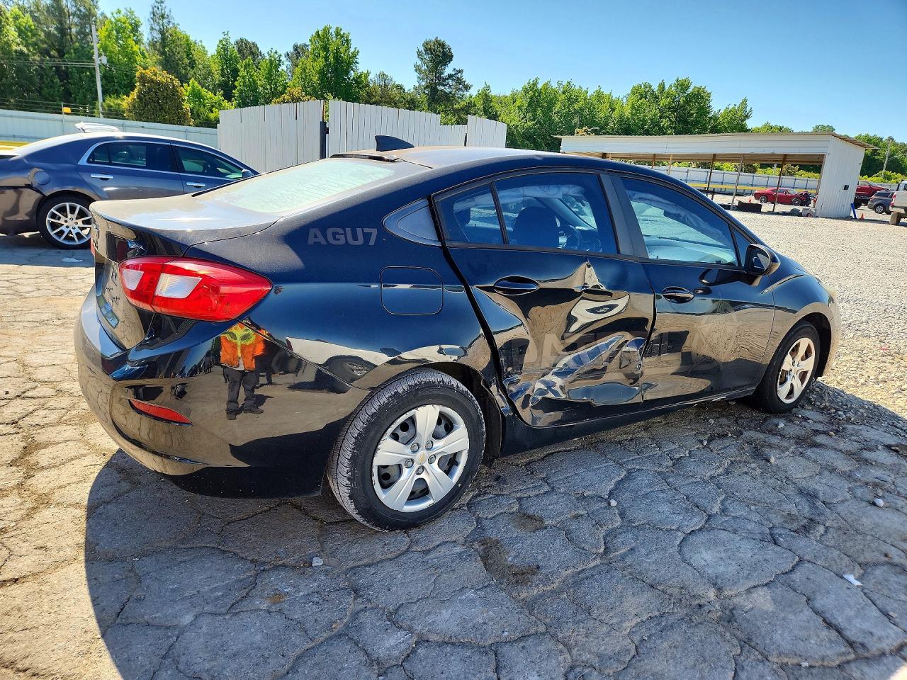 2017 Chevrolet Cruze Ls - Фото 3