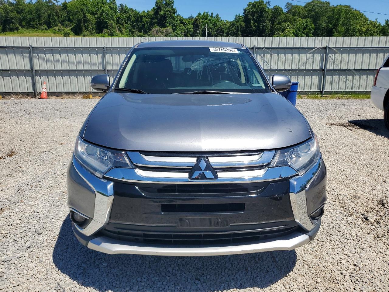 2018 Mitsubishi Outlander Se - Image 5