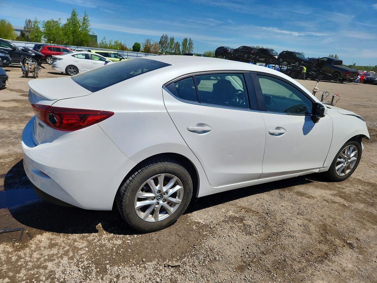 2015 Mazda 3 Touring - Фото 3