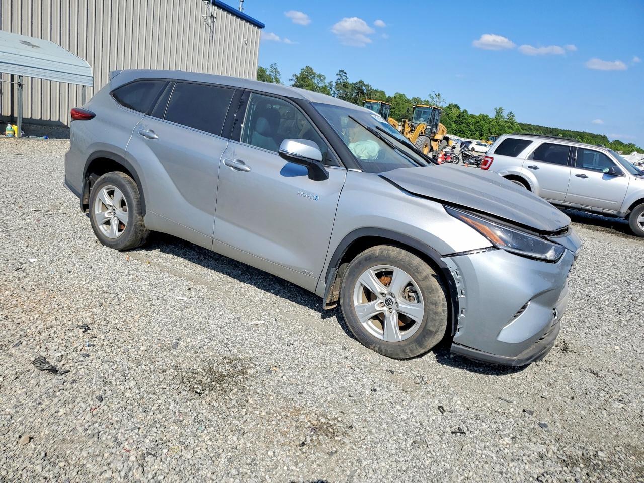 2021 Toyota Highlander Hybrid Le - Фото 4