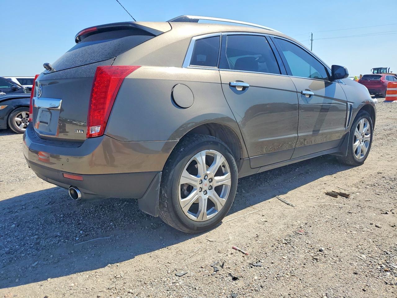 2016 Cadillac Srx Performance Collection - Image 3