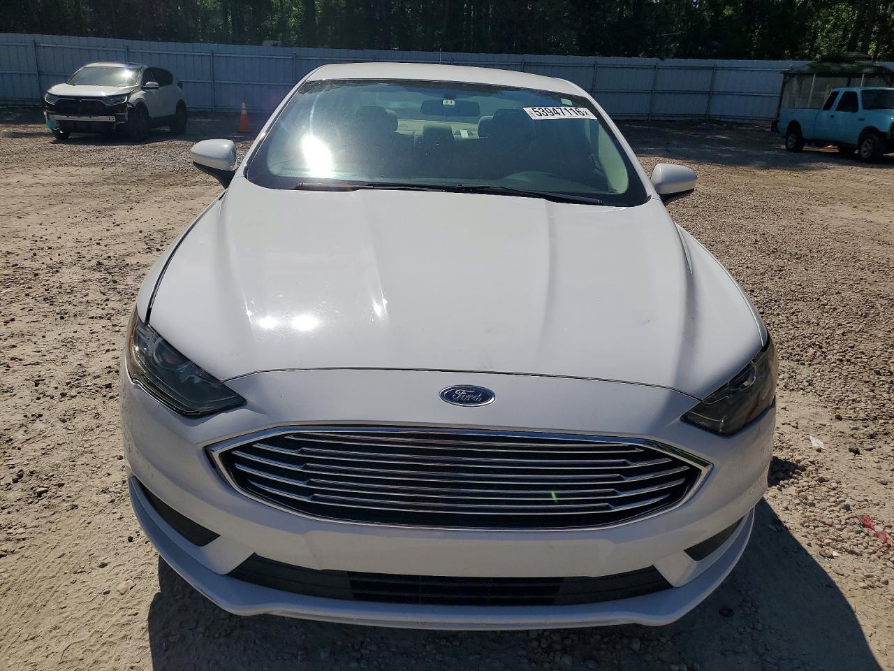 2017 Ford Fusion Se - Image 5