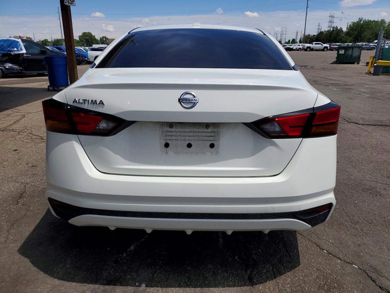 2020 Nissan Altima S - Image 6