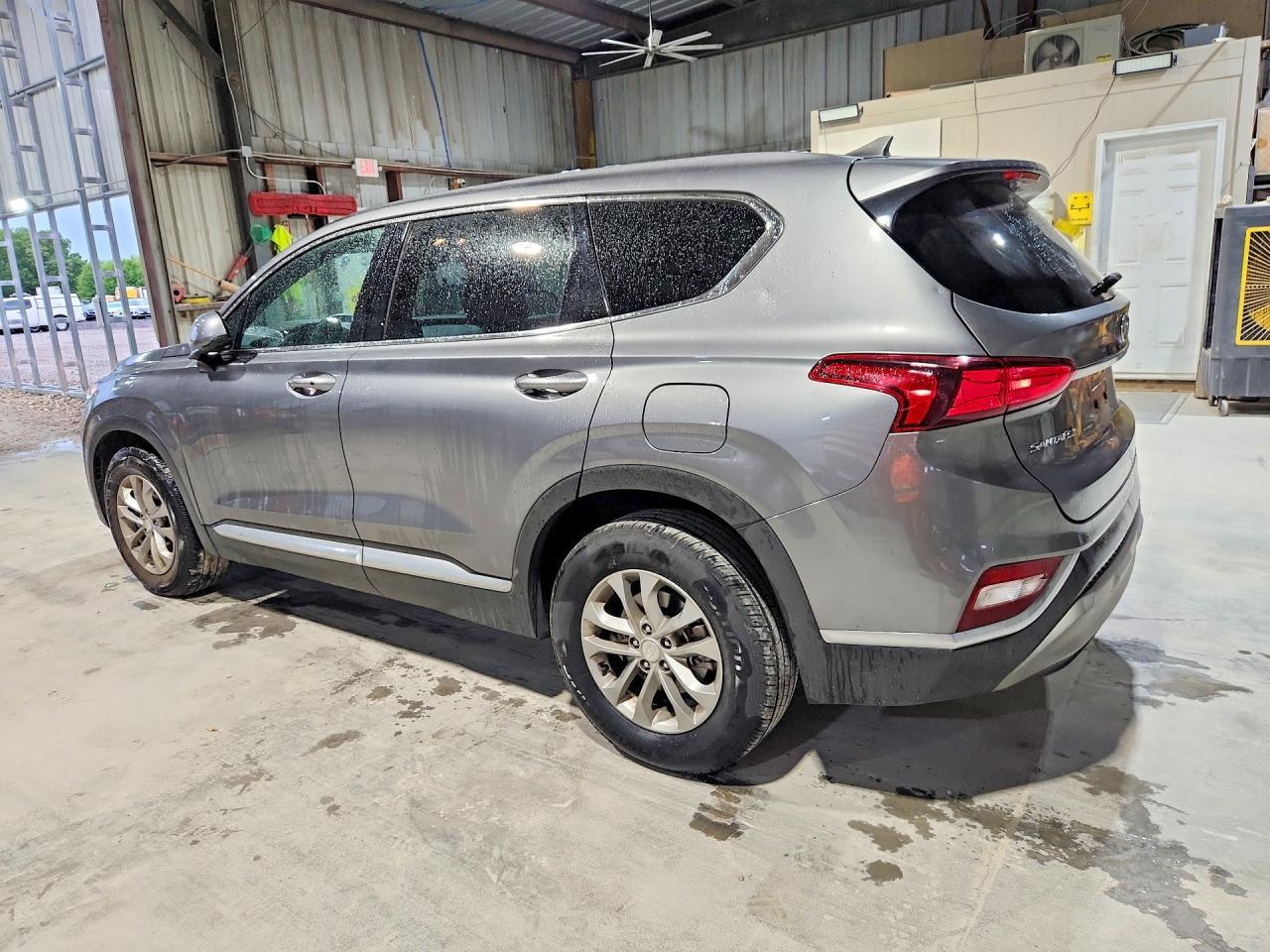 2019 Hyundai Santa Fe Sel 2.4L - Фото 2