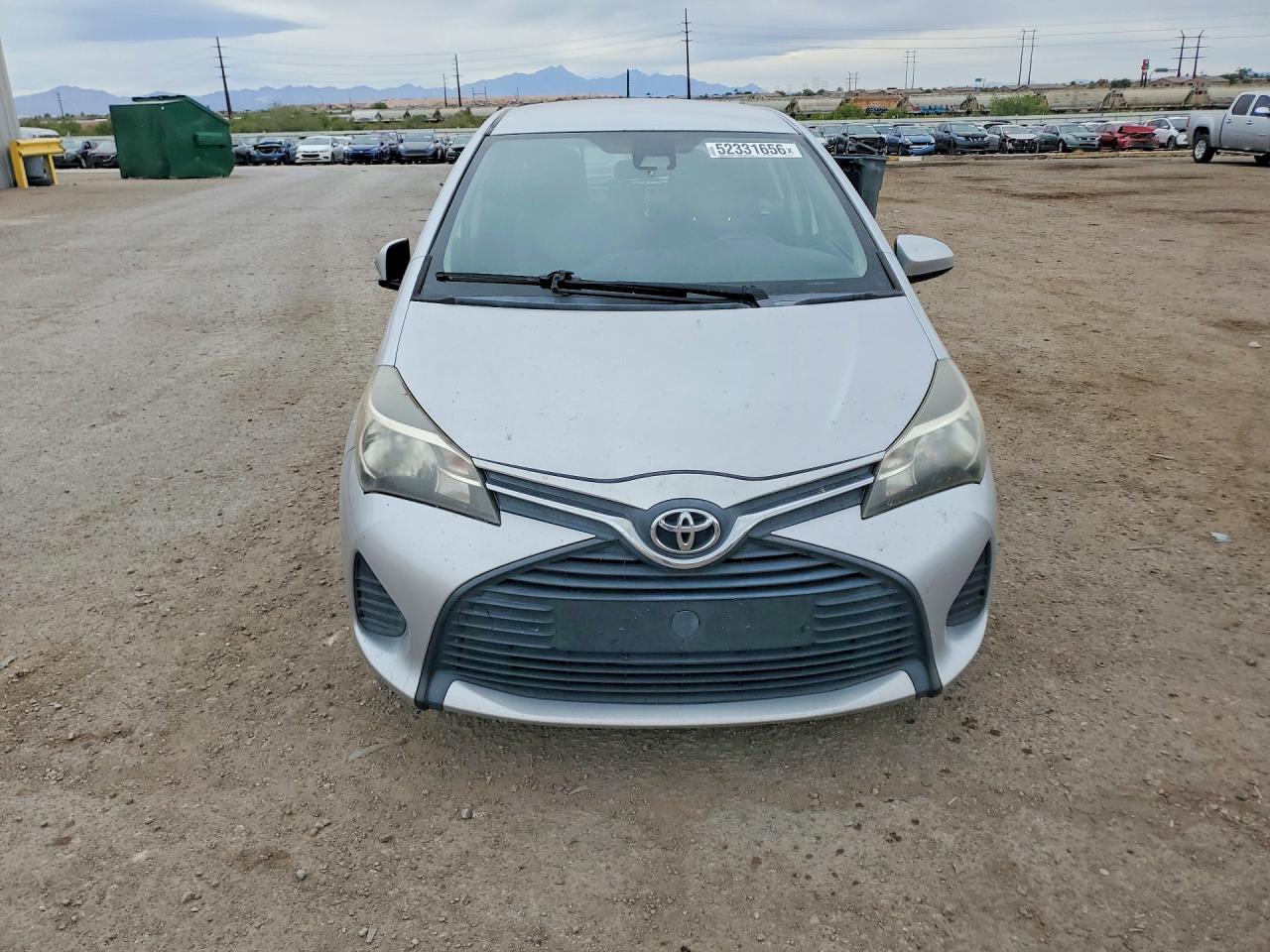 2017 Toyota Yaris 5-Door L Fleet - Фото 5