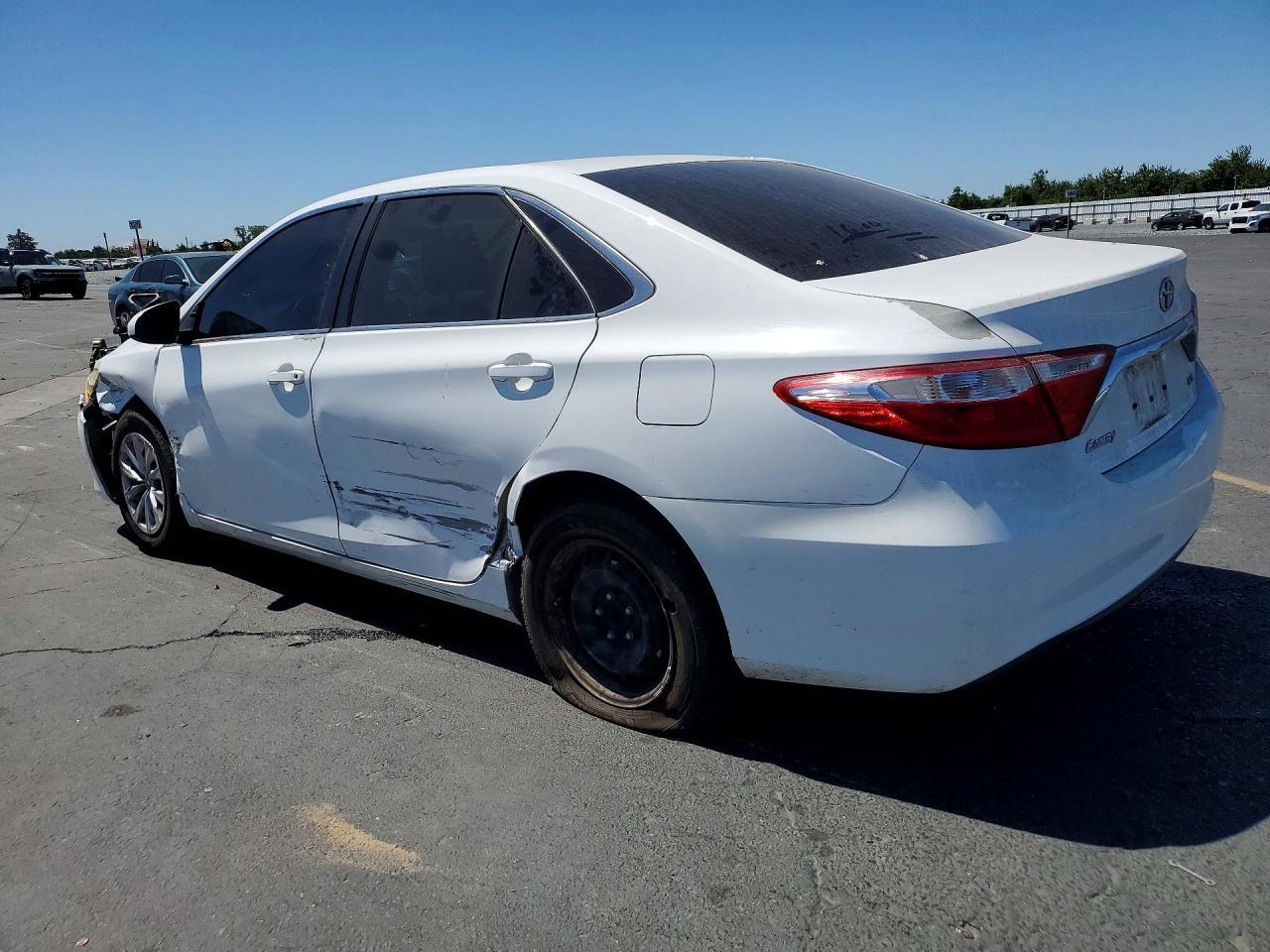 2016 Toyota Camry Le - Image 2