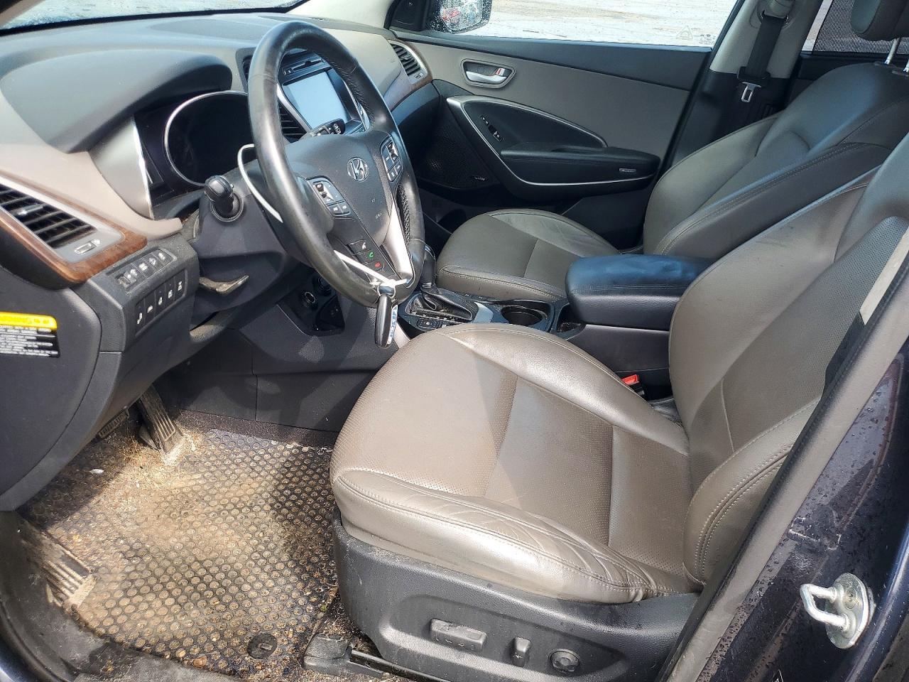 2017 Hyundai Santa Fe Limited Ultimate - Image 7