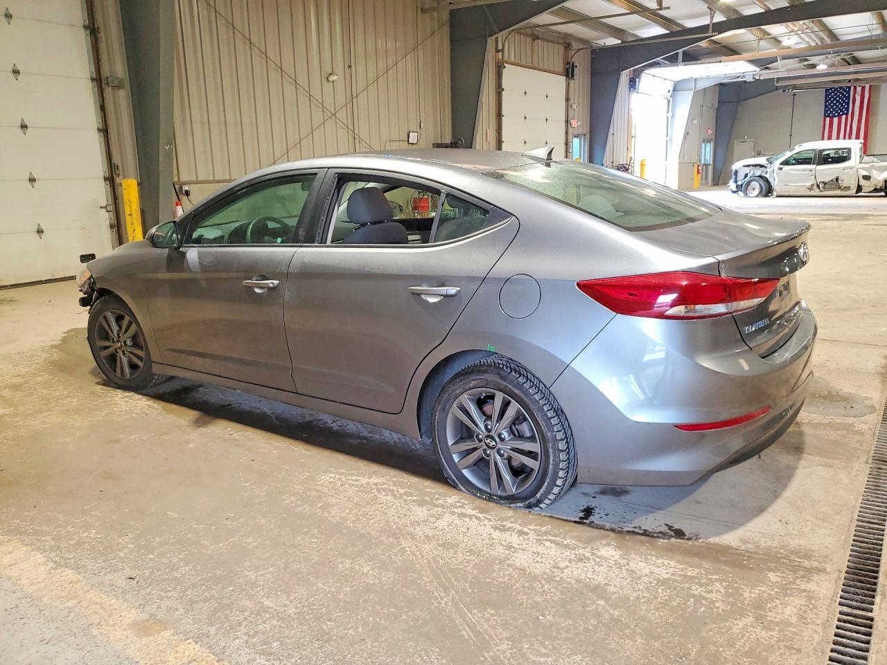 2018 Hyundai Elantra Sel - Image 2