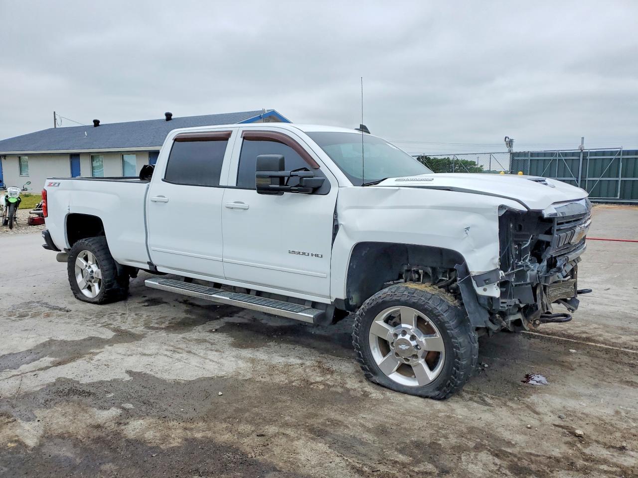 2017 Chevrolet Silverado K2500 Heavy Duty Lt - Фото 4