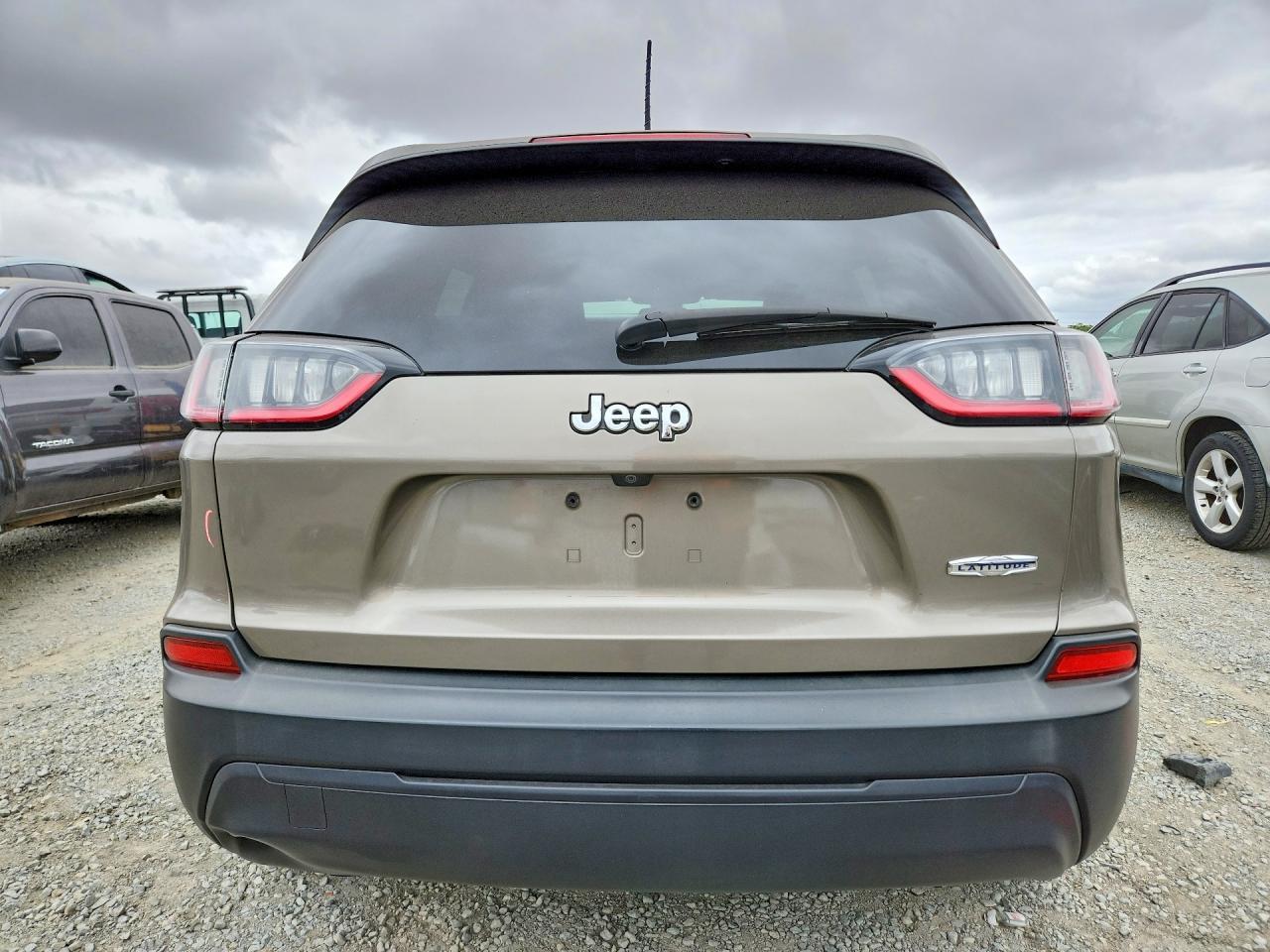 2019 Jeep Cherokee Latitude Plus - Фото 6
