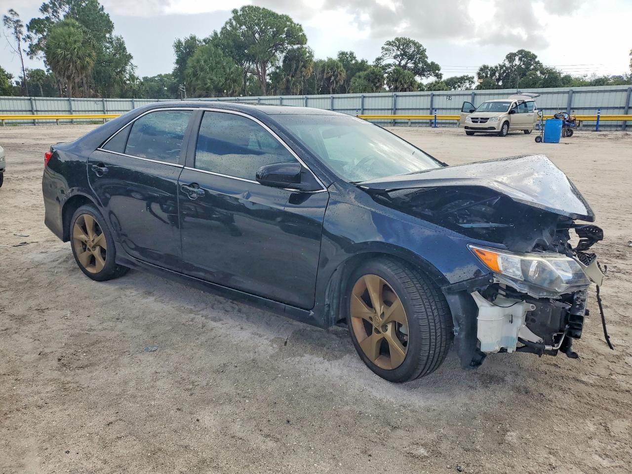 2014 Toyota Camry Se Sport - Фото 4