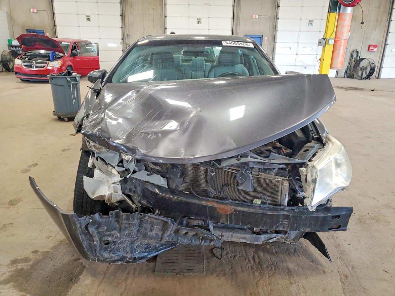 2012 Toyota Camry Le - Image 5