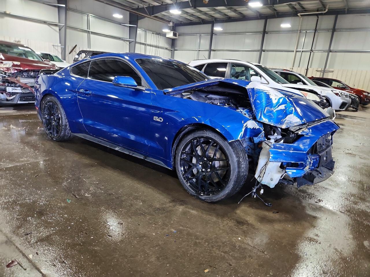 2023 Ford Mustang Gt - Фото 4