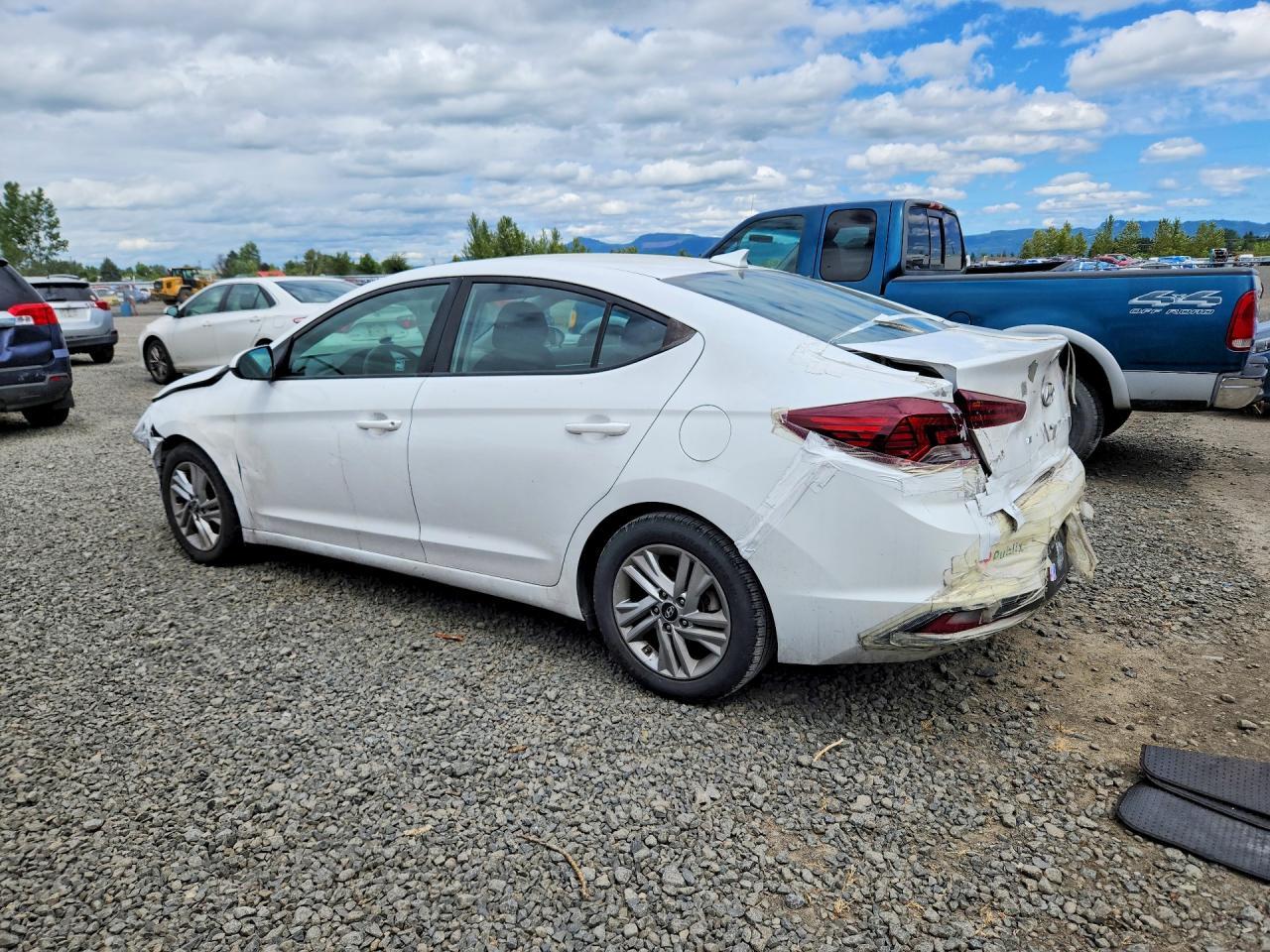 2020 Hyundai Elantra Sel - Image 2