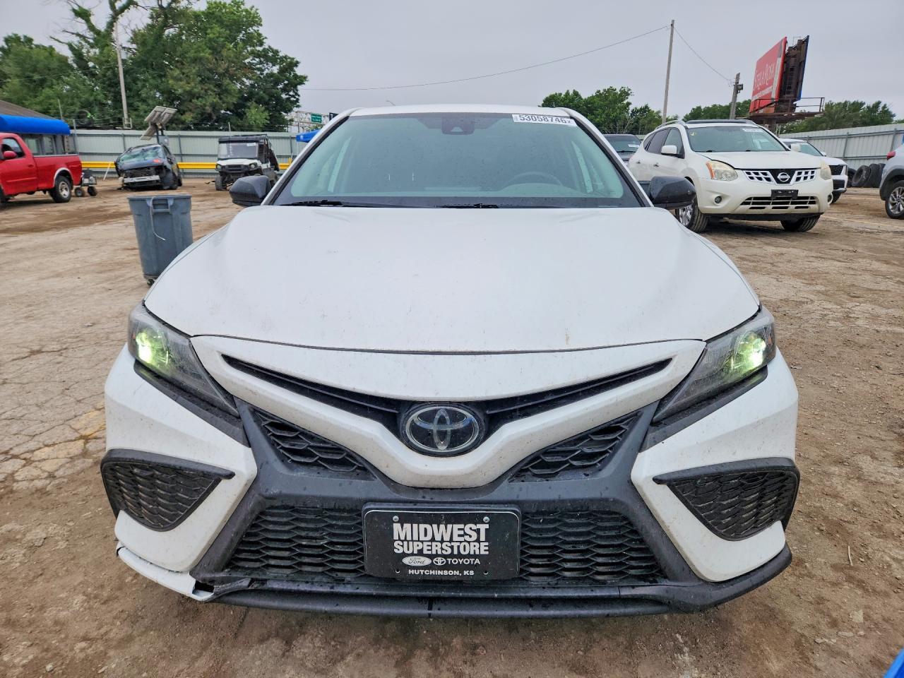 2021 Toyota Camry Se Nightshade - Image 5