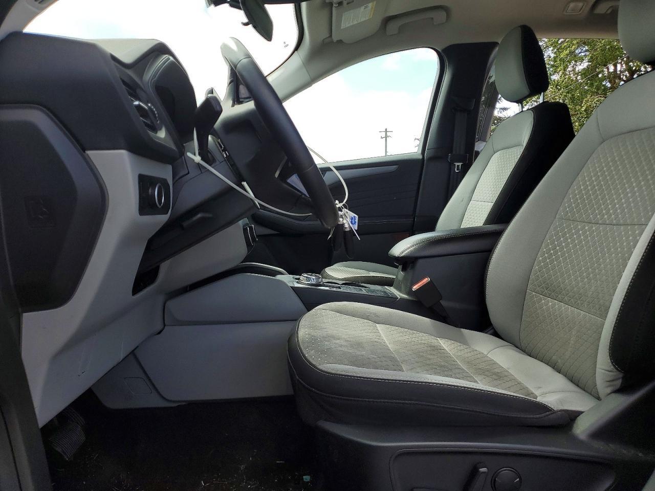 2023 Ford Escape Active - Image 7