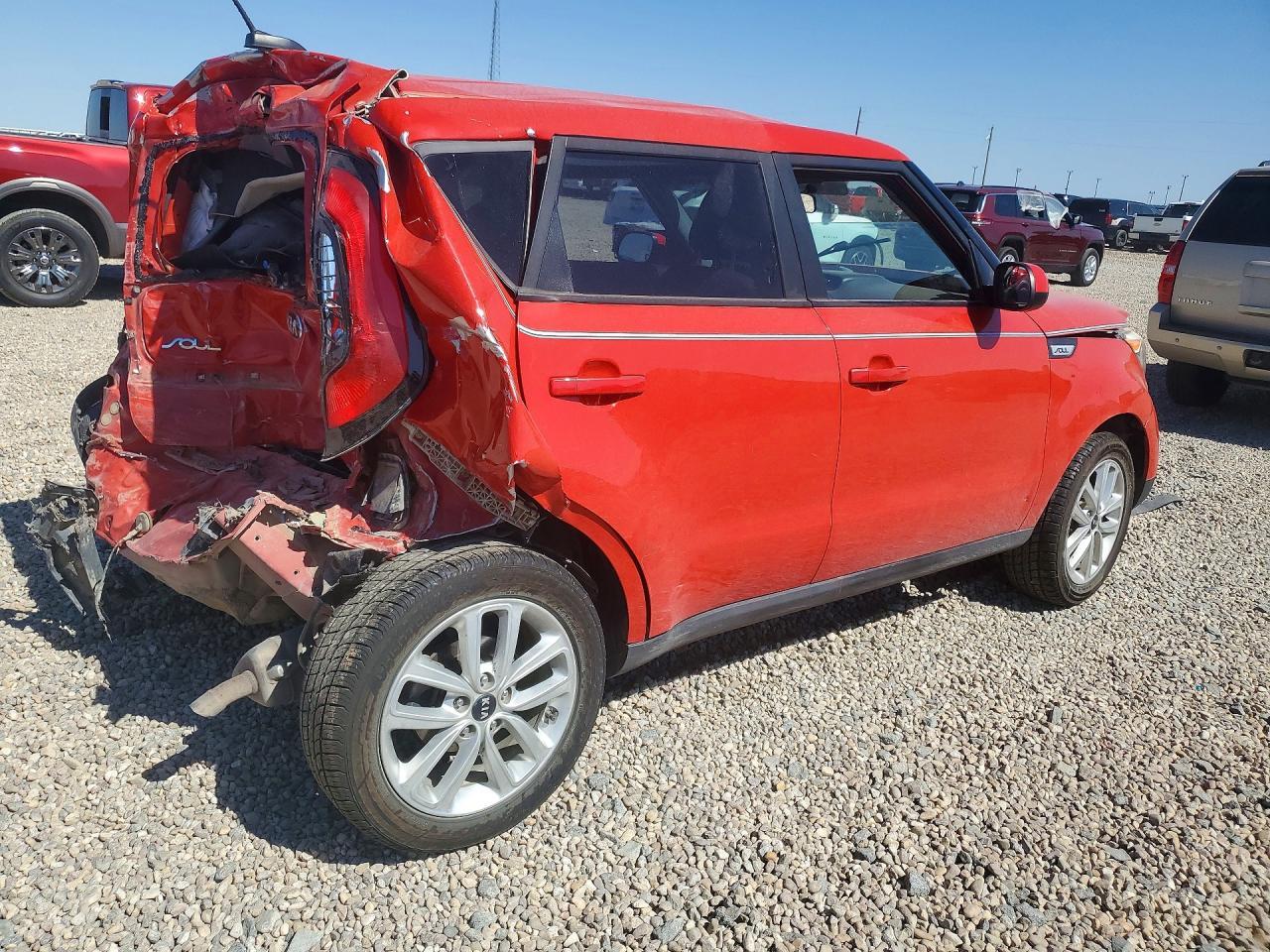 2017 Kia Soul + - Image 3