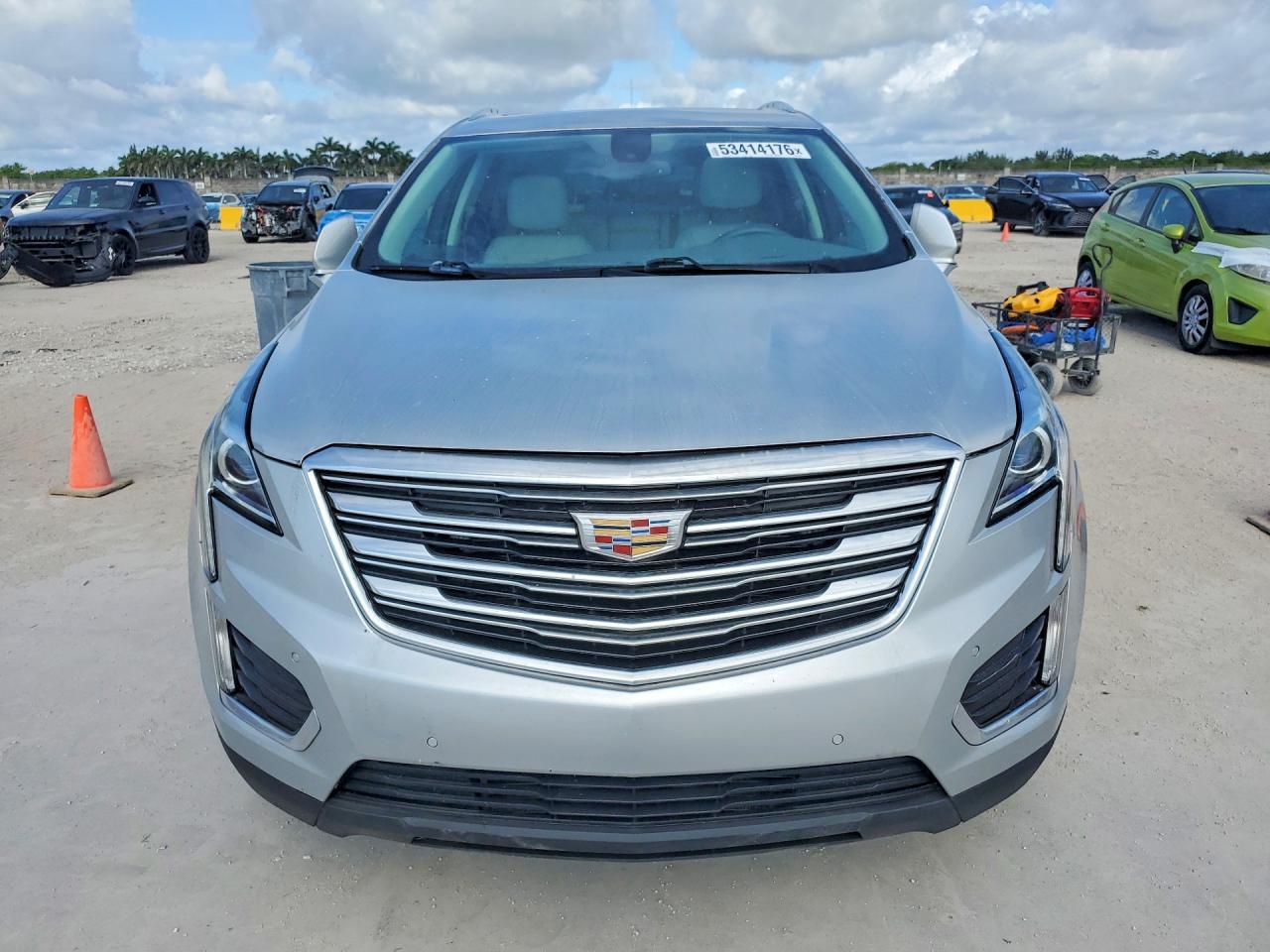 2019 Cadillac Xt5 Luxury - Image 5
