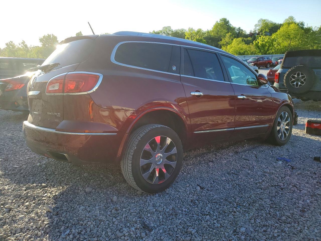 2017 Buick Enclave - Image 3