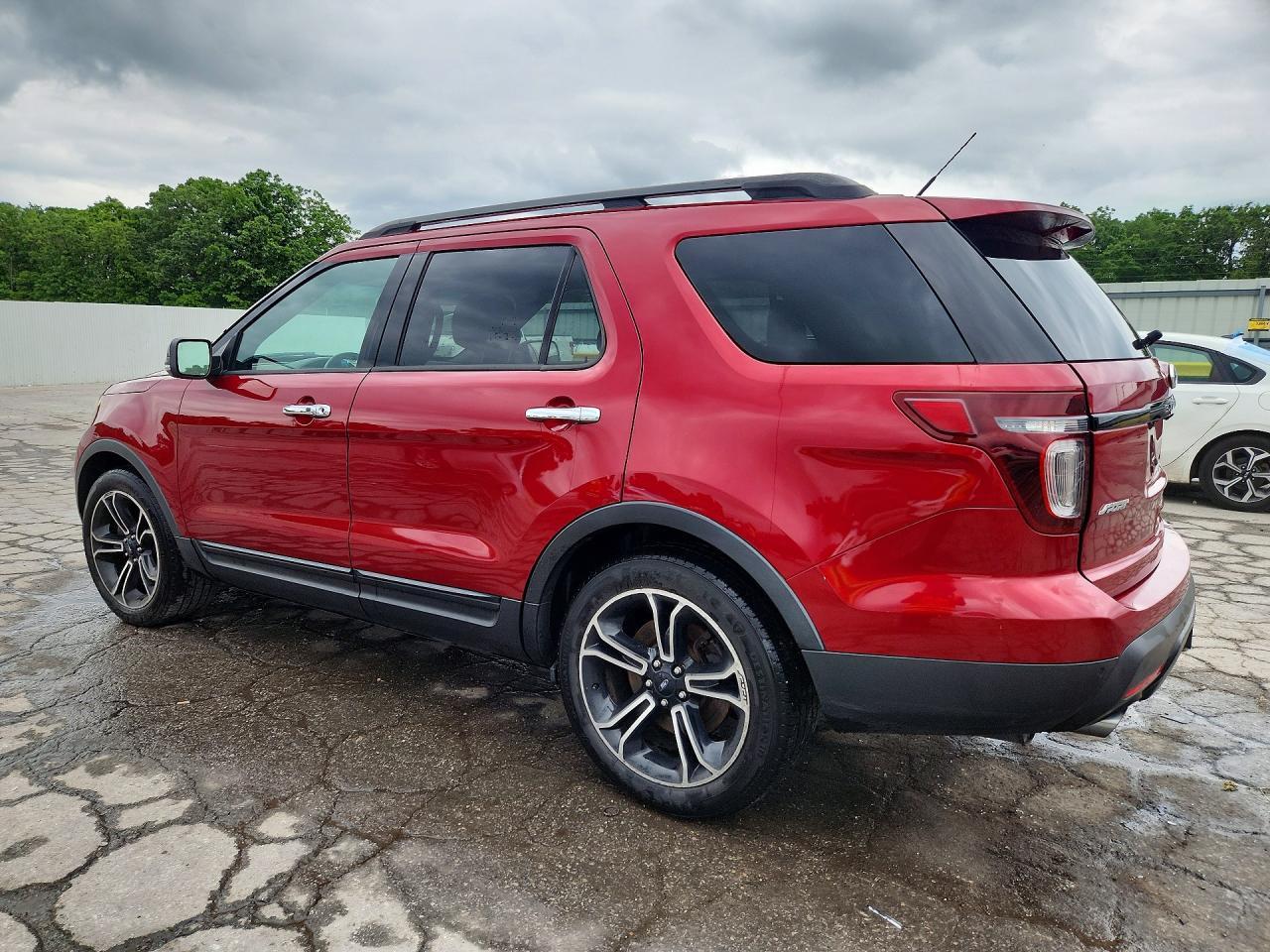 2014 Ford Explorer Sport - Фото 2