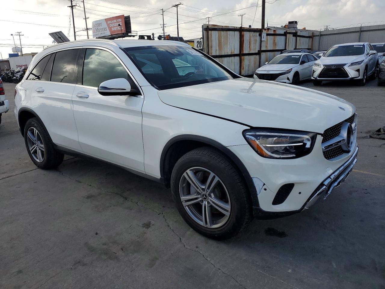 2022 Mercedes-Benz Glc 300 - Фото 4