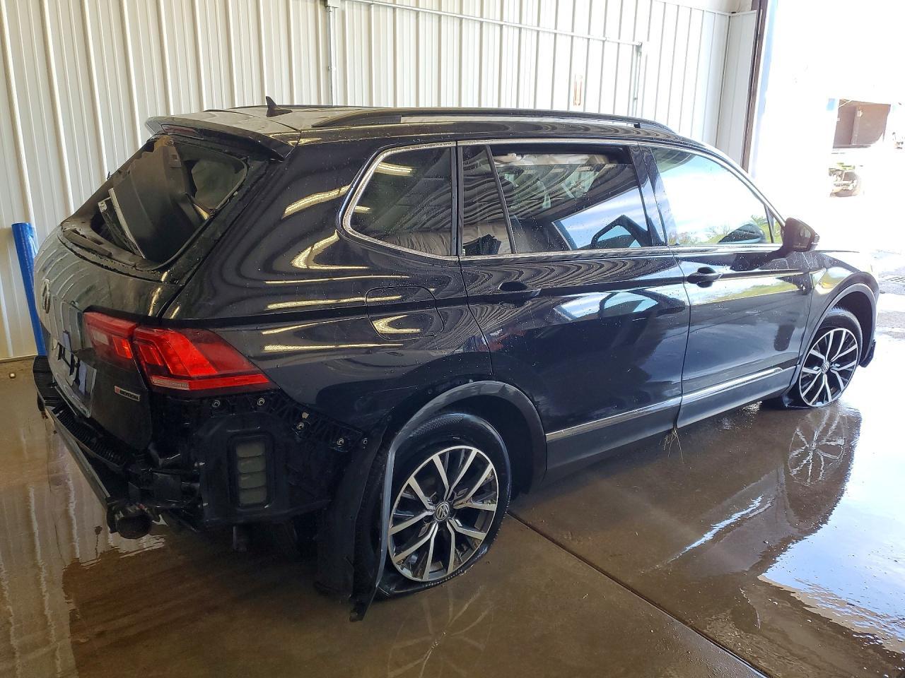 2020 Volkswagen Tiguan Se - Фото 3