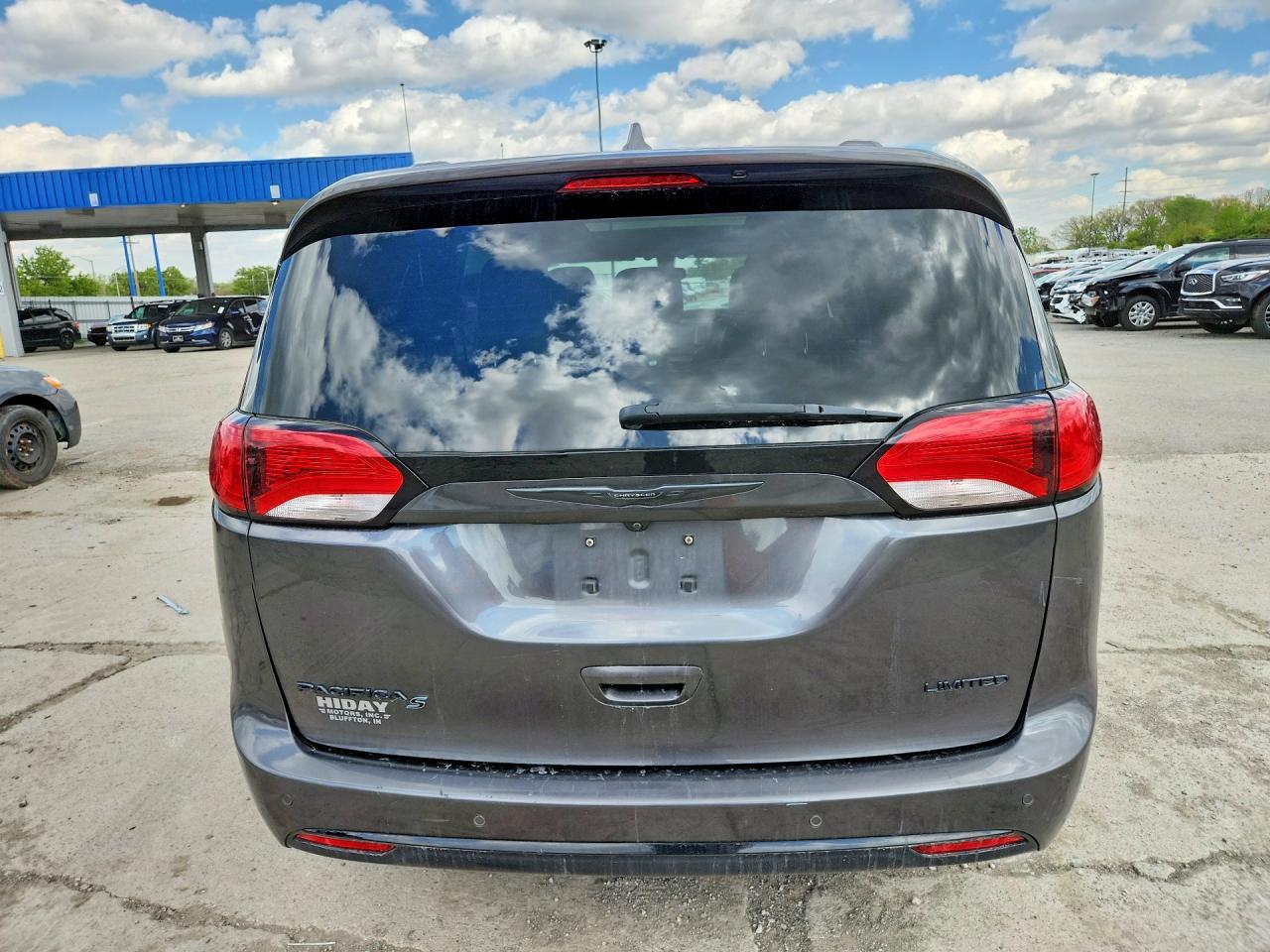 2019 Chrysler Pacifica Limited - Фото 6