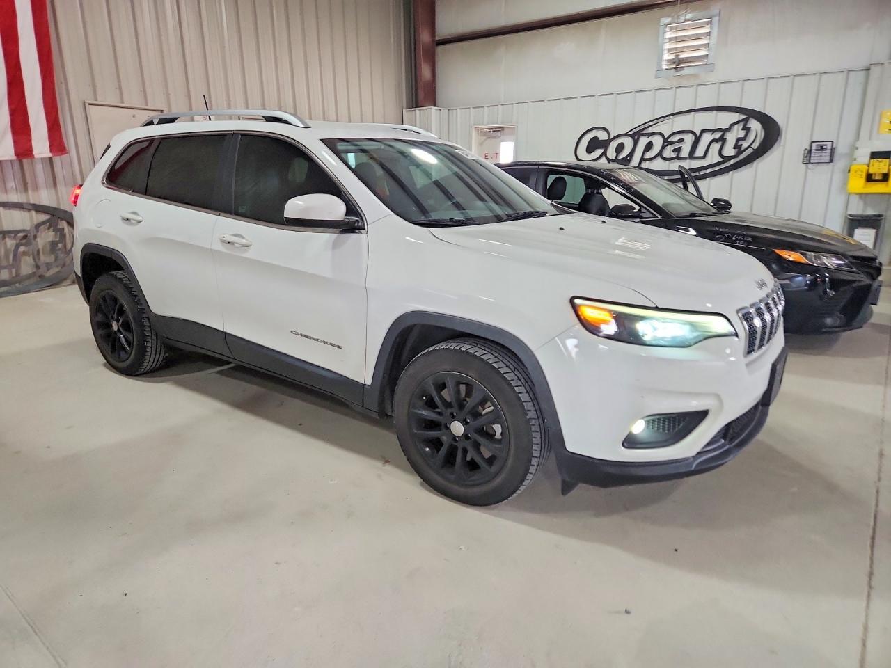 2019 Jeep Cherokee Latitude Plus - Фото 4