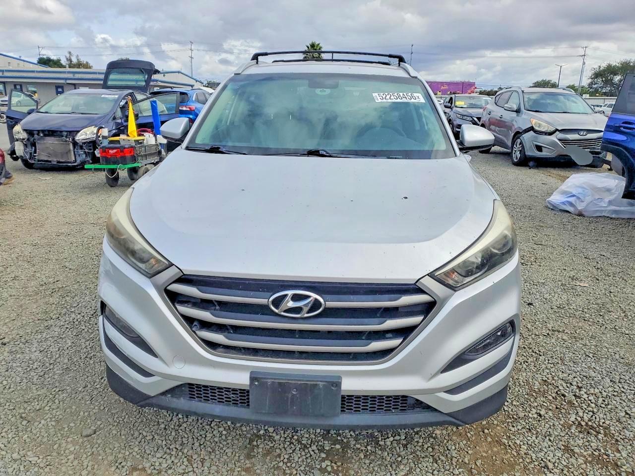 2017 Hyundai Tucson Se - Image 5