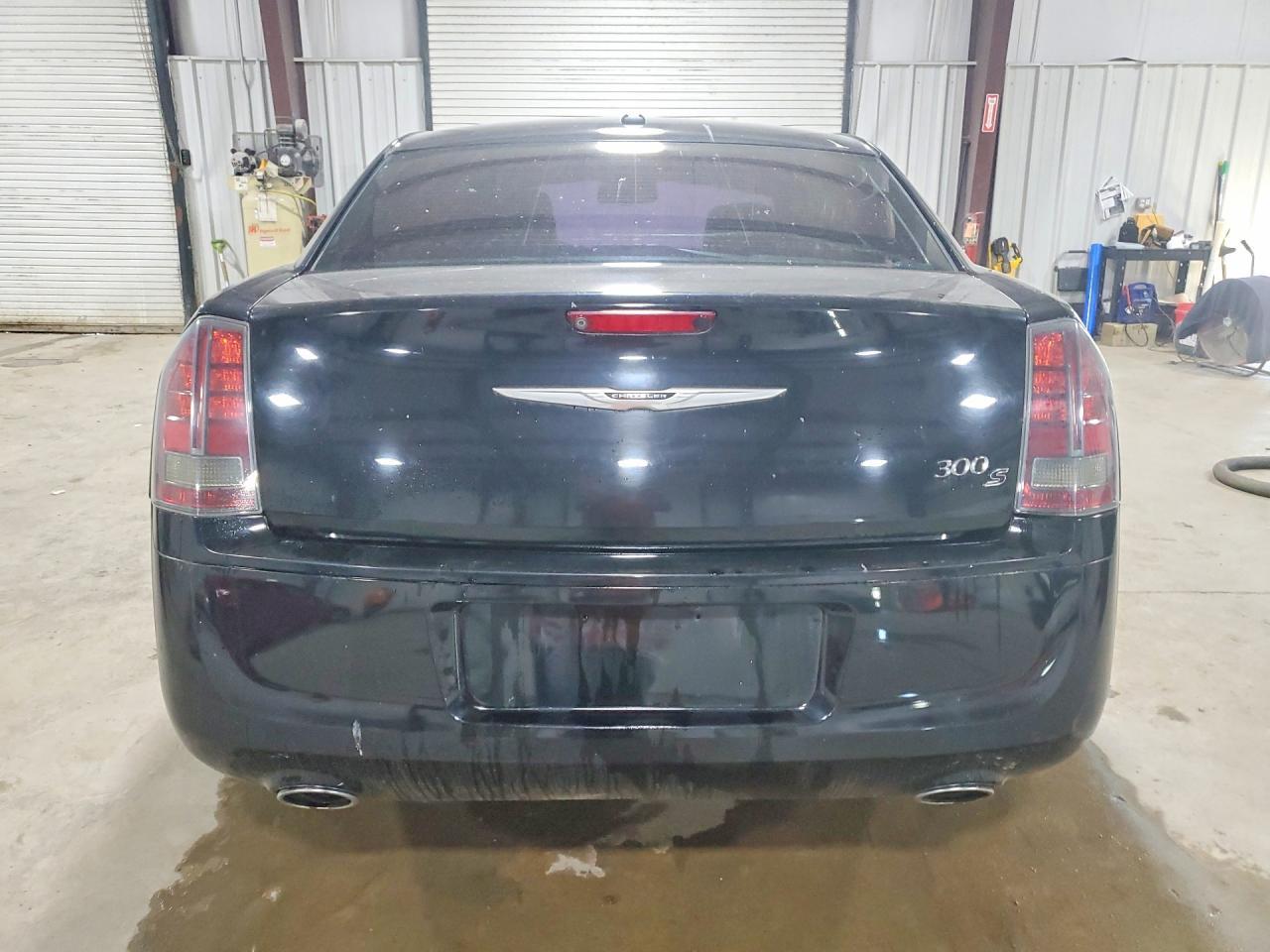 2014 Chrysler 300 S - Фото 6