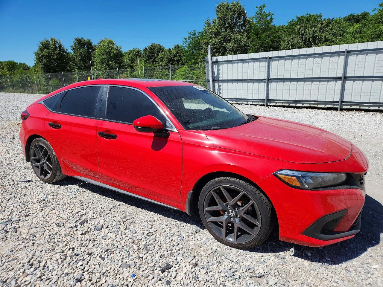 2023 Honda Civic Sport Touring - Image 4