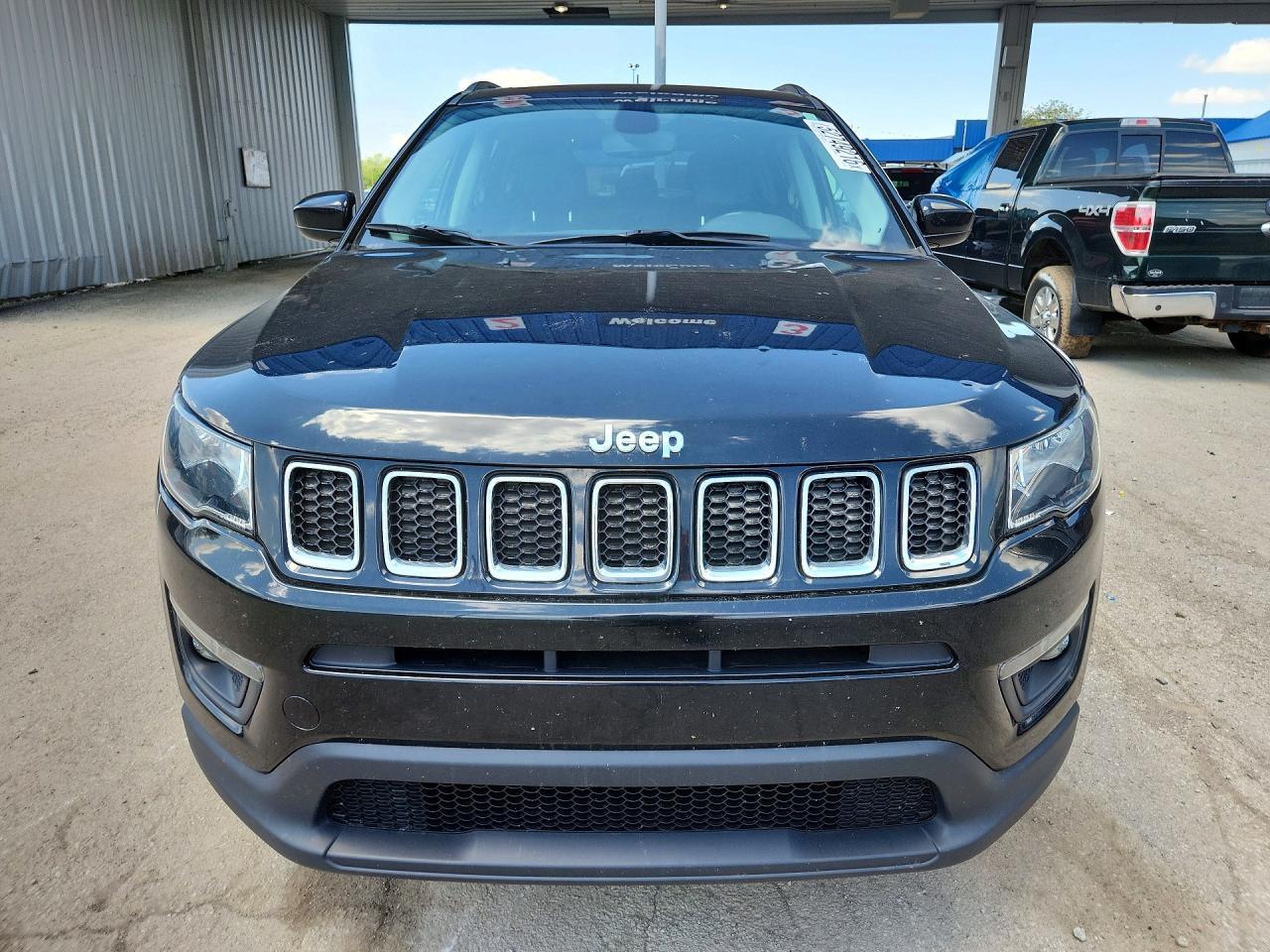 2019 Jeep Compass Latitude - Image 5