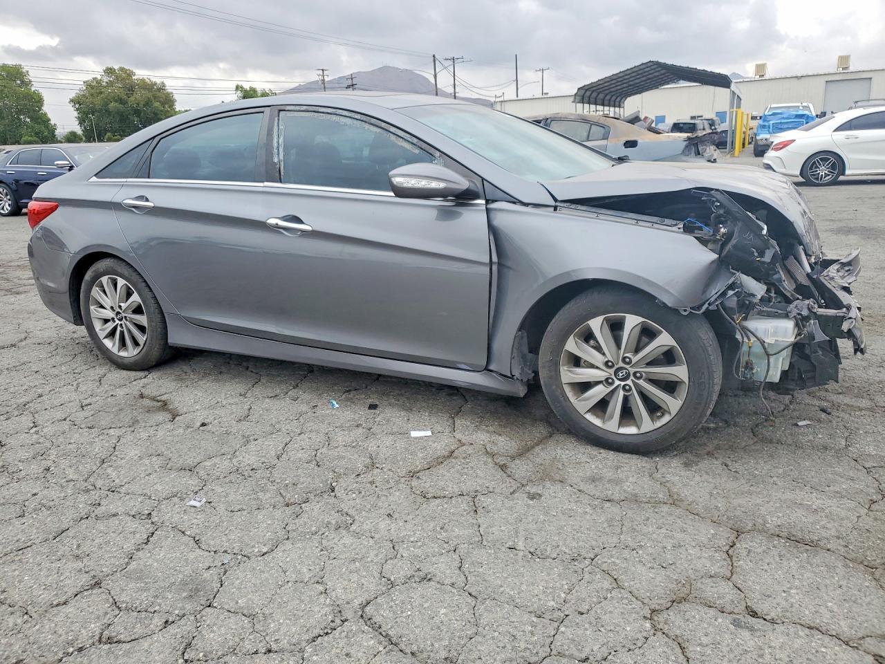 2014 Hyundai Sonata Limited - Image 4