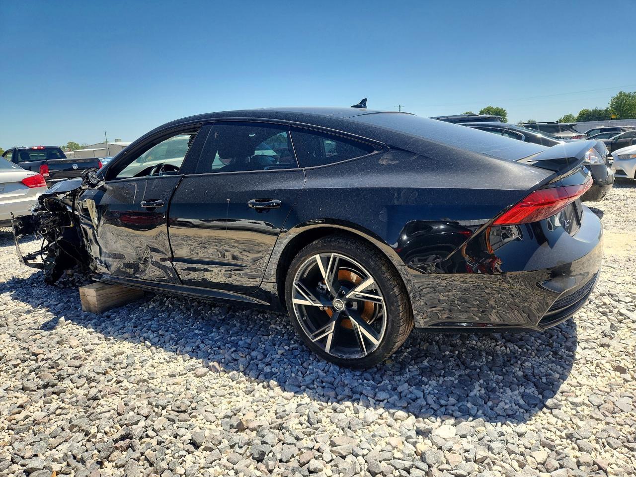 2025 Audi A7 Prestige S-Line - Image 2