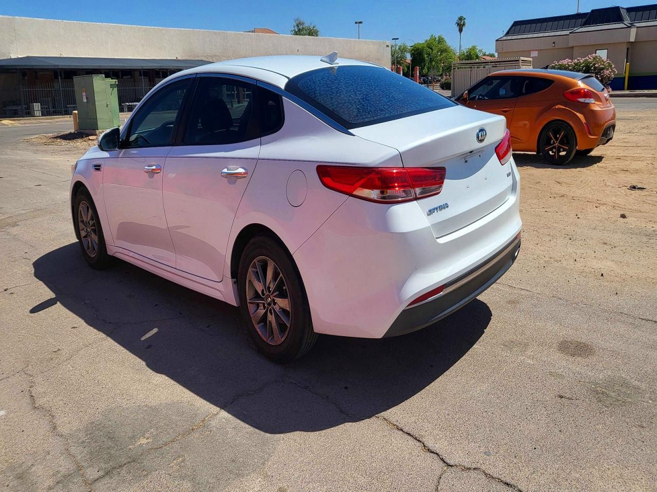 2016 Kia Optima Lx - Фото 3